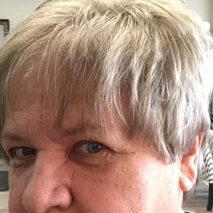 Meet your Posher, Cheryl